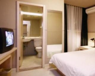 Jinjiang North Gonghexin Rd Hotel 2*